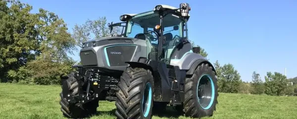 Tadus T16.20: електричний трактор потужністю 160 к. с. зі змінною батареєю